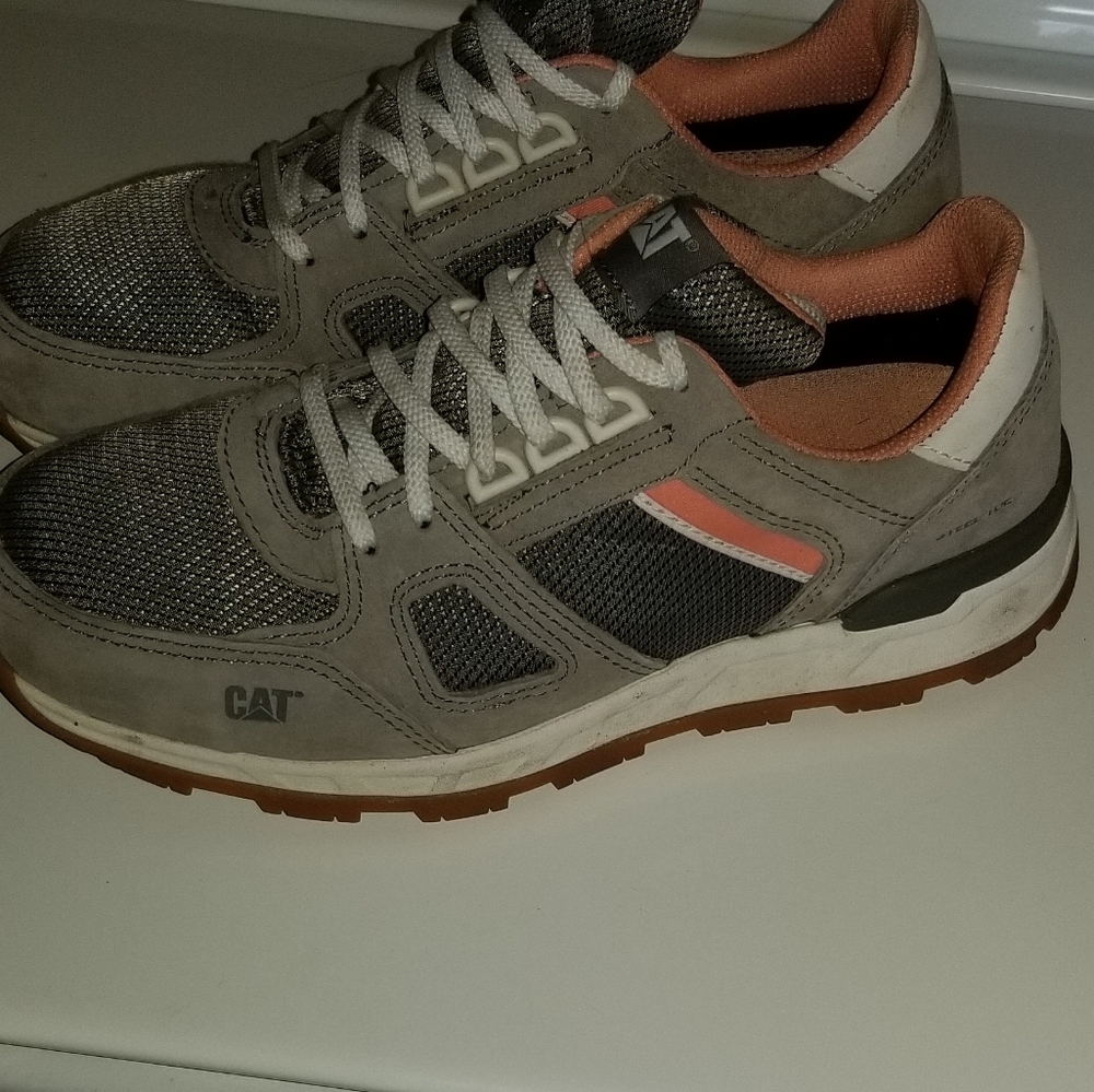 Women's Cat Steel Toe Sneaker - NEW